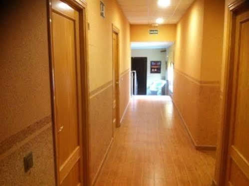 Oyo Hotel Los Alamos 普拉森西亚 外观 照片