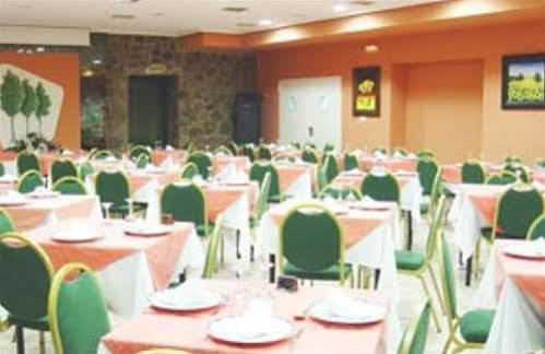 Oyo Hotel Los Alamos 普拉森西亚 外观 照片
