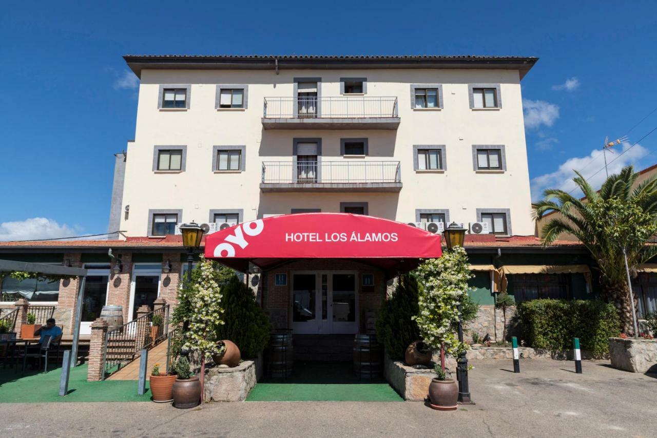Oyo Hotel Los Alamos 普拉森西亚 外观 照片