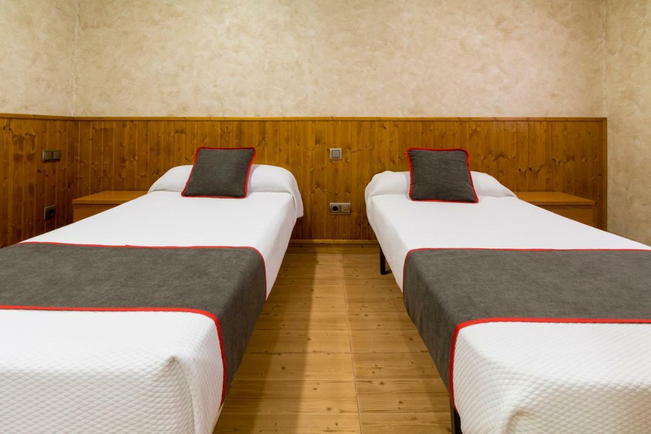 Oyo Hotel Los Alamos 普拉森西亚 外观 照片